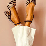 Selene | Décolleté Zebra Couture