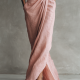 Eleonora - Abito Maxi in Lino Rosa con Scollo a V