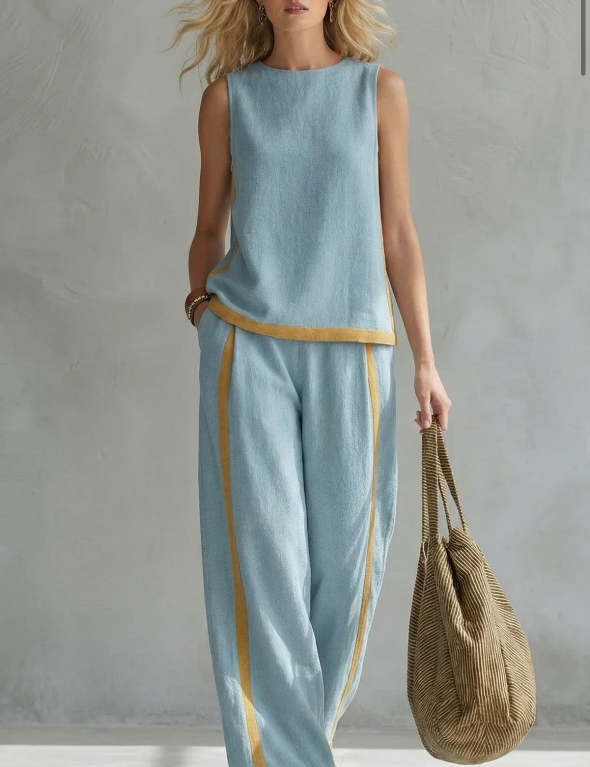 Completo Elegante in blu - Leila di Amora Moda, foto 7