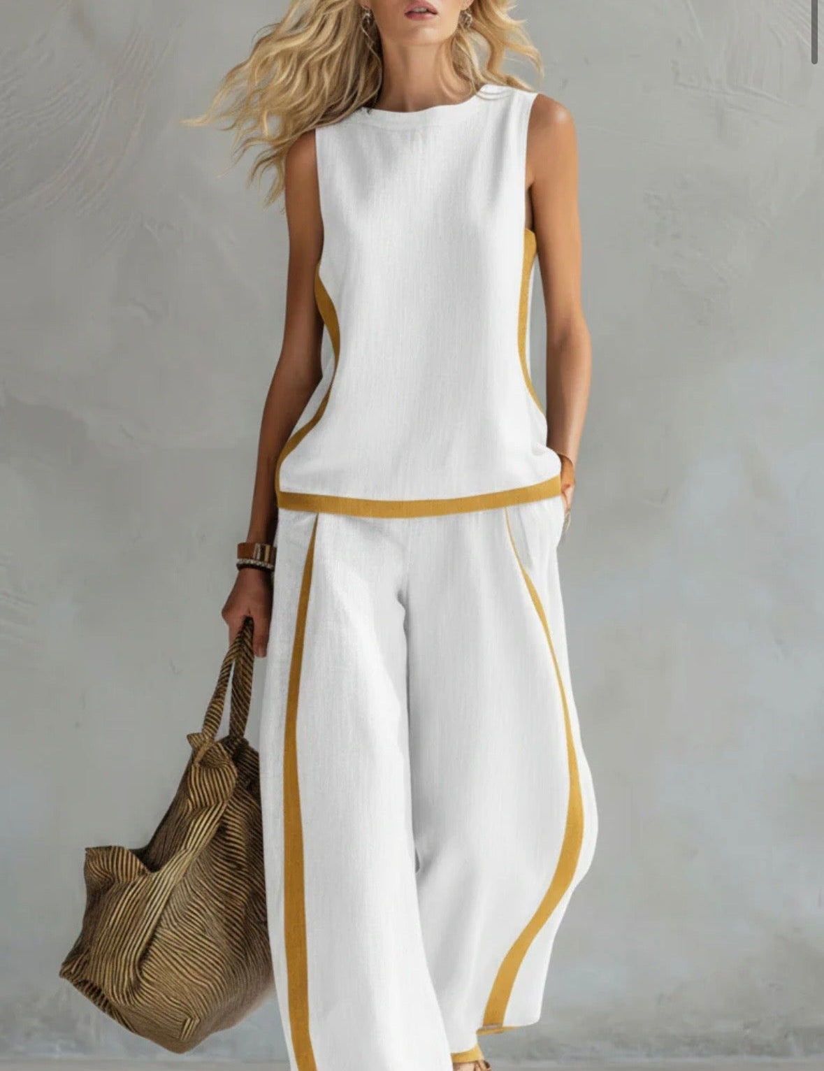 Completo Elegante in bianco - Leila di Amora Moda, foto 6