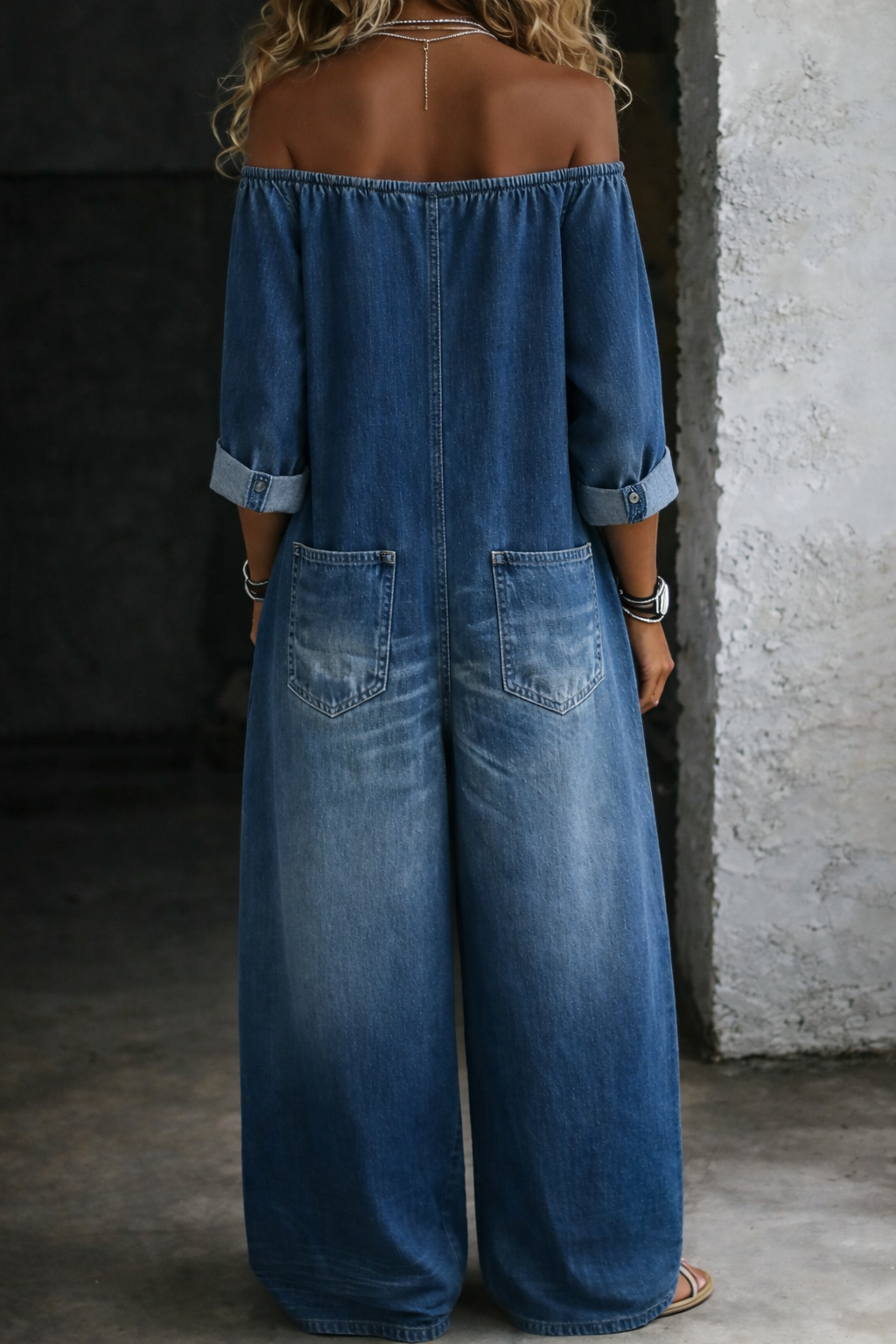 Tuta con Spalle Scoperte e Maniche Lunghe - Elena di Amora Moda, foto 2