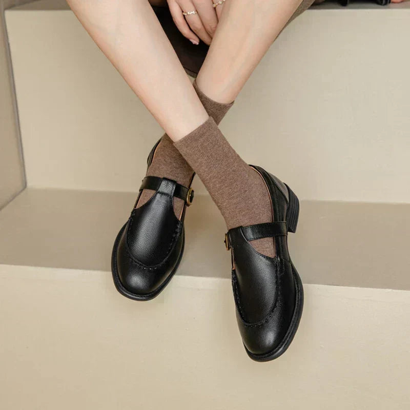 Scarpe Retro in nero - Caterina di Amora Moda
